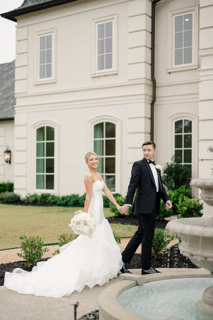 Dallas Wedding at The Hillside Estate