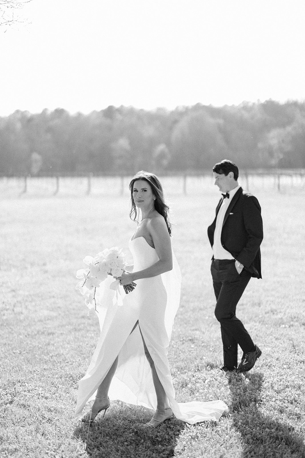Sultry Surprise Wedding at Sunset Lodge in Little Rock, Arkansas