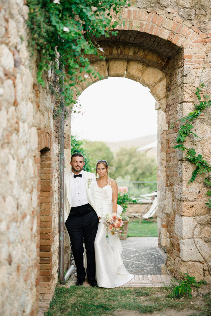 Tuscany wedding at Villa Montecastello in Monteriggioni