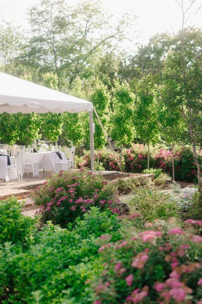 Modern Garden Party Wedding at The Reserve in Hot Springs, Arkansas