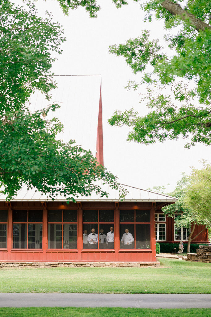 Enchanting Walnut Grove Wedding in Fayetteville, Arkansas