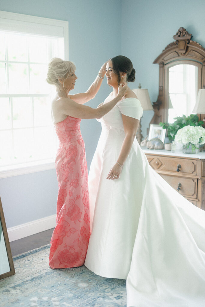 Memorial Day Weekend Wedding at US Marshals Museum in Fort Smith, Arkansas