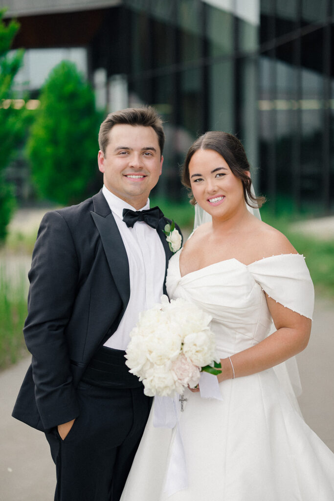 Memorial Day Weekend Wedding at US Marshals Museum in Fort Smith, Arkansas