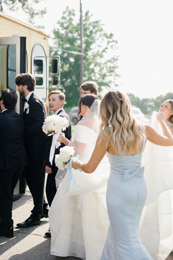 Memorial Day Weekend Wedding at US Marshals Museum in Fort Smith, Arkansas