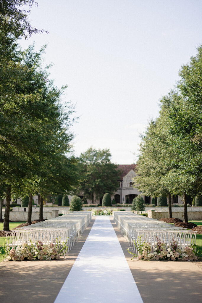 Morgan and Layne's estate wedding in Little Rock, Arkansas