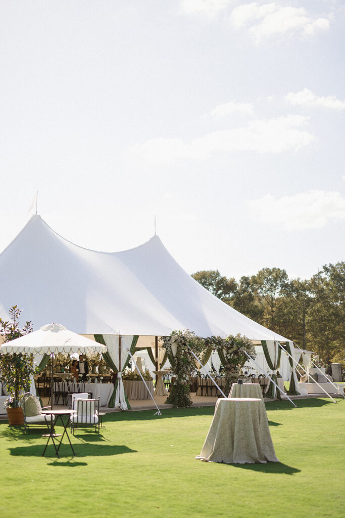 Morgan and Layne's estate wedding in Little Rock, Arkansas