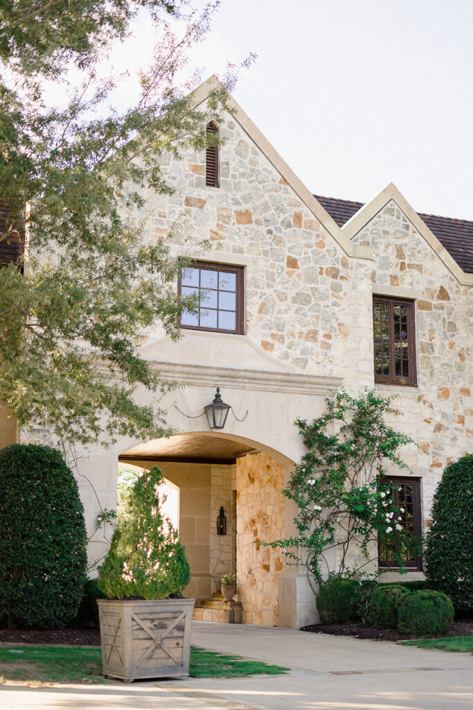 Morgan and Layne's estate wedding in Little Rock, Arkansas