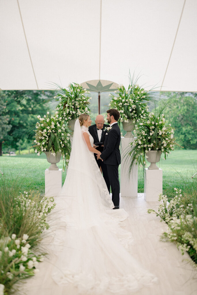 Blackberry Farm wedding ceremony in Tennessee