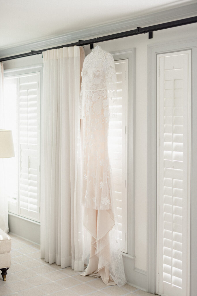 Catherine and Taylor’s fall wedding ceremony at the Inn at Perry Cabin in St. Michaels Maryland overlooking the Chesapeake Bay